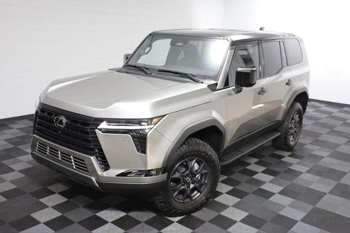 Atomic Silver 2025 Lexus GX 550 Overtrail+