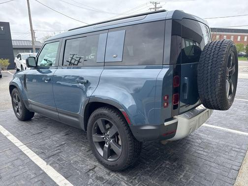 Tasman Blue Metallic 2020 Land Rover Defender 110 HSE