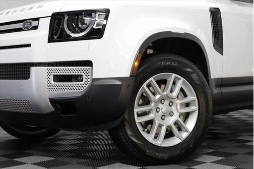 2025 Land Rover Defender S
