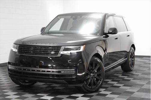 2025 Land Rover Range Rover SE