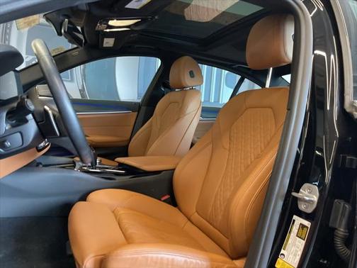 2022 BMW 530 i xDrive