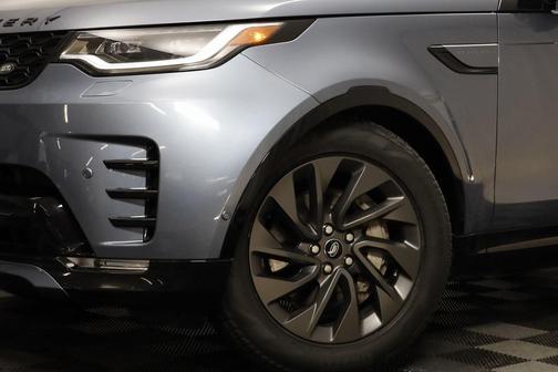 2023 Land Rover Discovery P300 S R-Dynamic