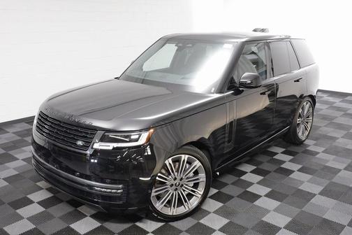 2025 Land Rover Range Rover P530 SE