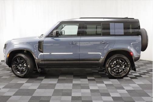 2025 Land Rover Defender 110 P400 S