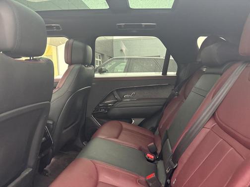2023 Land Rover Range Rover Sport SE