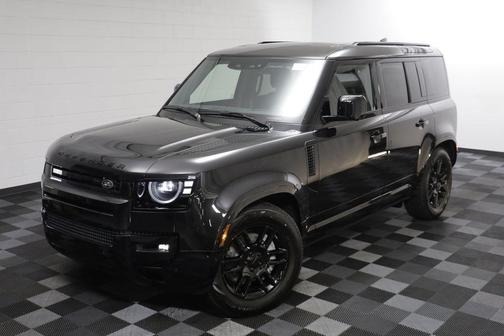 Santorini Black Metallic 2026 Land Rover Defender X-Dynamic SE