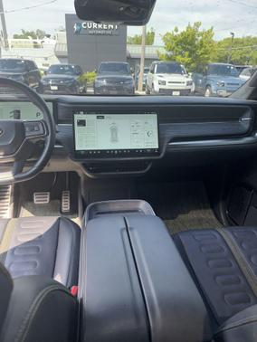 Glacier White 2022 Rivian R1S Launch Edition