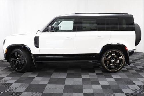 2025 Land Rover Defender X-Dynamic SE