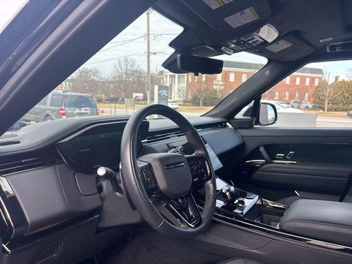 2025 Land Rover Range Rover Sport P635 SV Edition Two