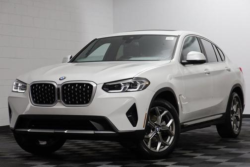 2024 BMW X4 xDrive30i