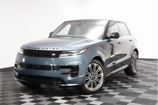 2025 Land Rover Range Rover Sport SE