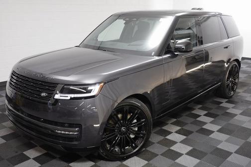 2025 Land Rover Range Rover P530 SE 7 Seat