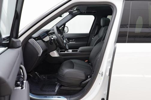 2025 Land Rover Range Rover P530 SE 7 Seat