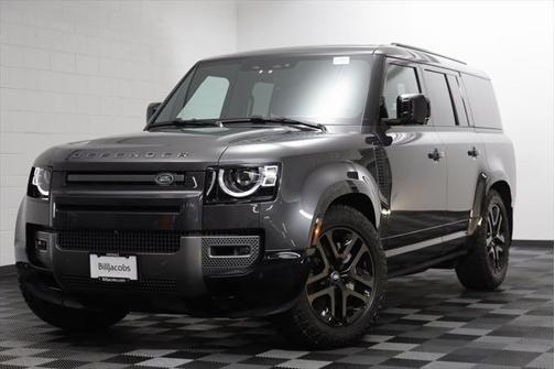 2024 Land Rover Defender 130 P400 Outbound