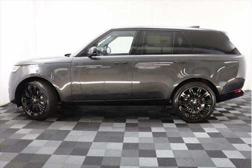 2025 Land Rover Range Rover P400 SE