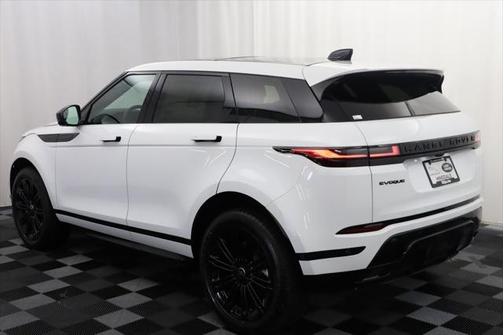 2024 Land Rover Range Rover Evoque Dynamic SE