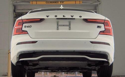2024 Volvo S60 Recharge Plug-In Hybrid T8 Plus Black Edition