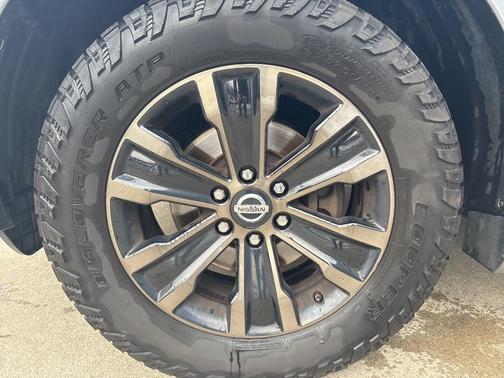 2017 Nissan Armada Platinum