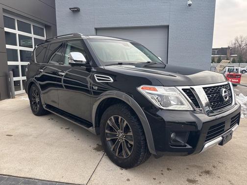 2017 Nissan Armada Platinum