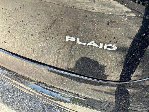 Solid Black 2021 Tesla Model S Plaid