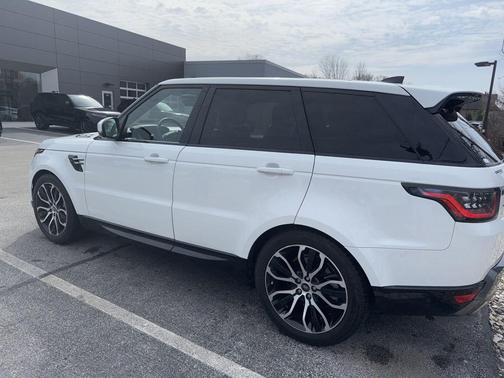 White 2019 Land Rover Range Rover Sport HSE
