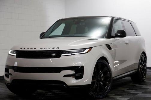2026 Land Rover Range Rover Sport SE