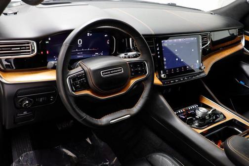 2024 Jeep Grand Wagoneer L Series III 4x4