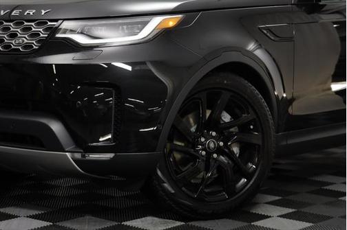 2025 Land Rover Discovery S