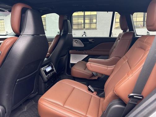 2023 Lincoln Aviator Reserve AWD