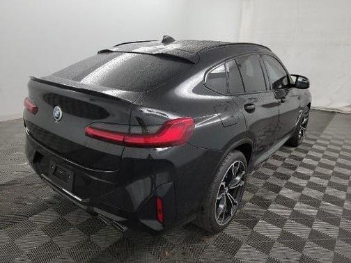 2025 BMW X4 M AWD