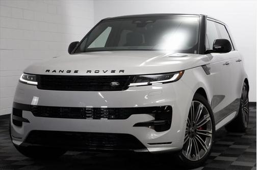 2025 Land Rover Range Rover Sport SE