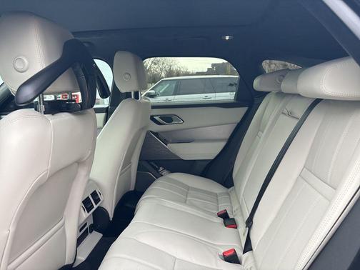 2023 Land Rover Range Rover Velar P400 HST