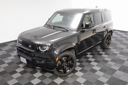 2025 Land Rover Defender 110 V8