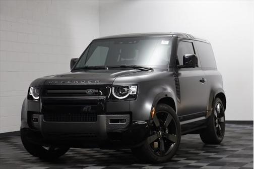 2023 Land Rover Defender 90 Carpathian Edition
