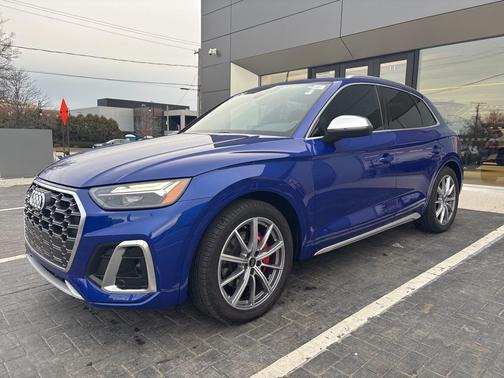 2024 Audi SQ5 3.0T Premium Plus