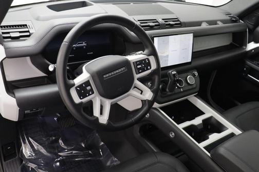 Fuji White 2025 Land Rover Defender 110 P400 S