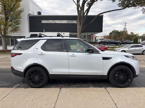 2020 Land Rover Discovery HSE