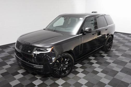 2025 Land Rover Range Rover P550e SE