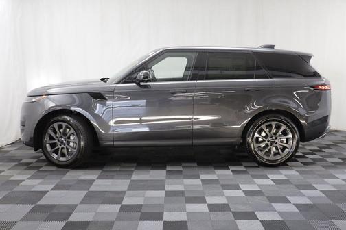 Carpathian Gray Premium Metallic 2026 Land Rover Range Rover Sport SE