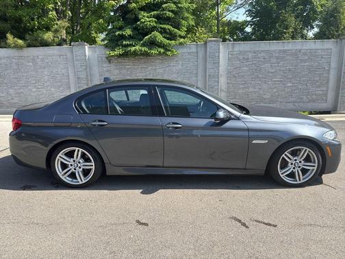 Mineral Gray Metallic 2016 BMW 535 xDrive