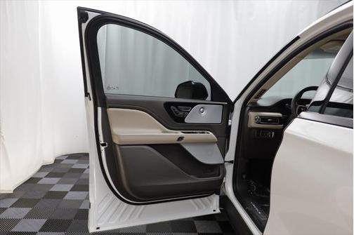 2023 Lincoln Aviator Reserve AWD
