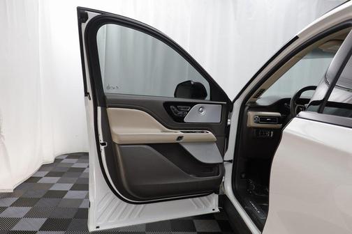 2023 Lincoln Aviator Reserve AWD