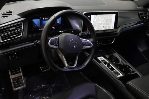 2025 Volkswagen Atlas Cross Sport 2.0T SEL Premium