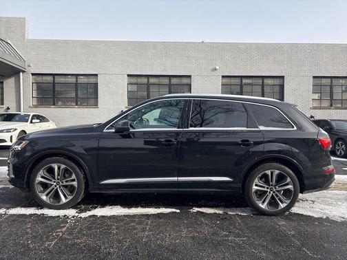 2023 Audi Q7 55 Prestige