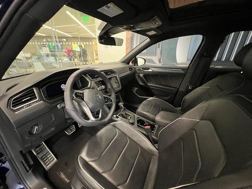 2022 Volkswagen Tiguan 2.0T SEL R-Line 4MOTION