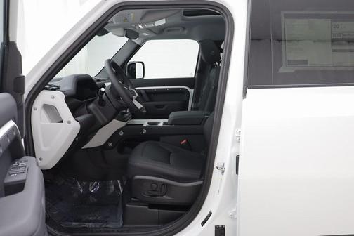 2026 Land Rover Defender S