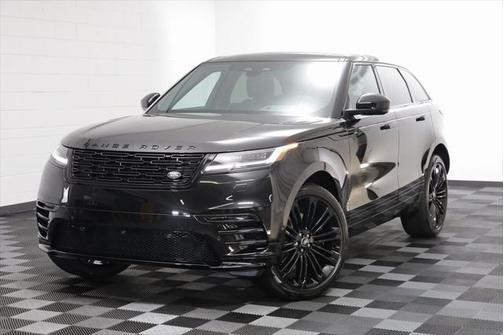 2026 Land Rover Range Rover Velar Dynamic SE