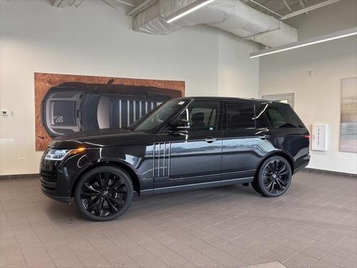 2022 Land Rover Range Rover 5.0L V8 Supercharged SV Autobiography