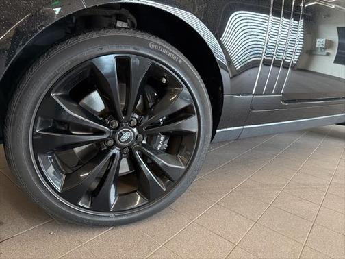 2022 Land Rover Range Rover 5.0L V8 Supercharged SV Autobiography