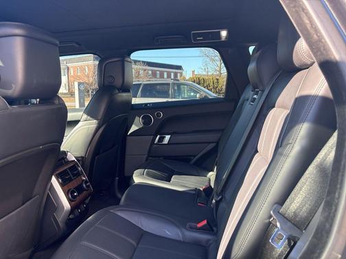 2019 Land Rover Range Rover Sport HSE